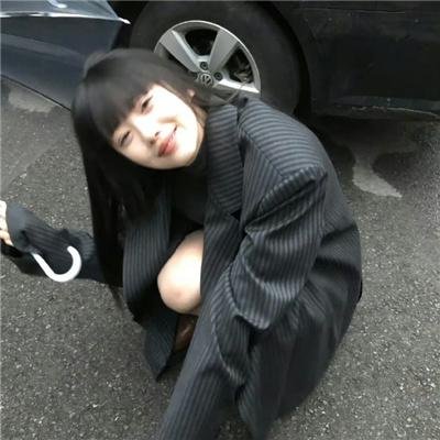 新历尽沧桑一美人